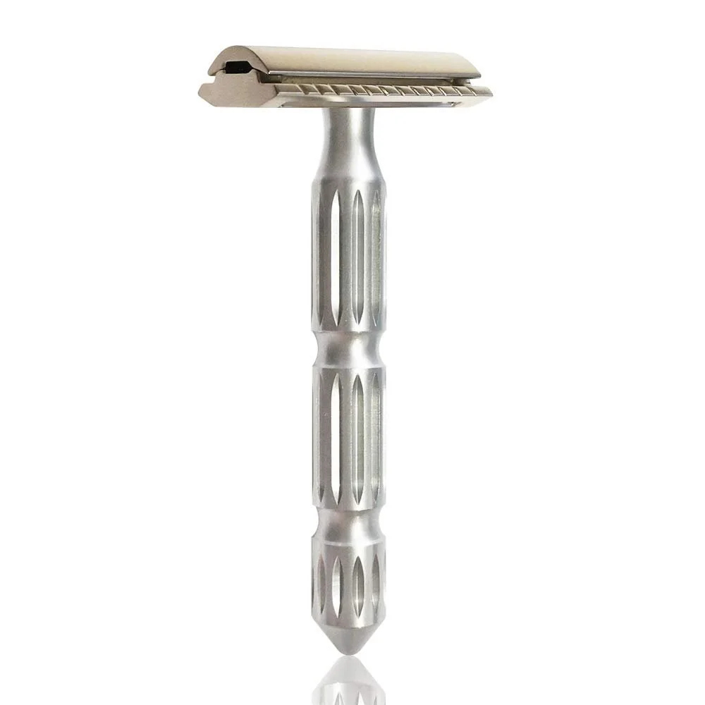 Т-образная бритва The Goodfellas' smile GLADIO Closed Comb 150 мл, фото №1 Т-образная бритва The Goodfellas' smile GLADIO Closed Comb 150 мл, фото №1