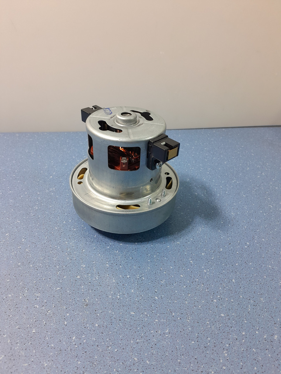Мотор для пылесоса Electrolux EEG42EB 1600W 4055397907 KCL23-8MNb2, фото №9