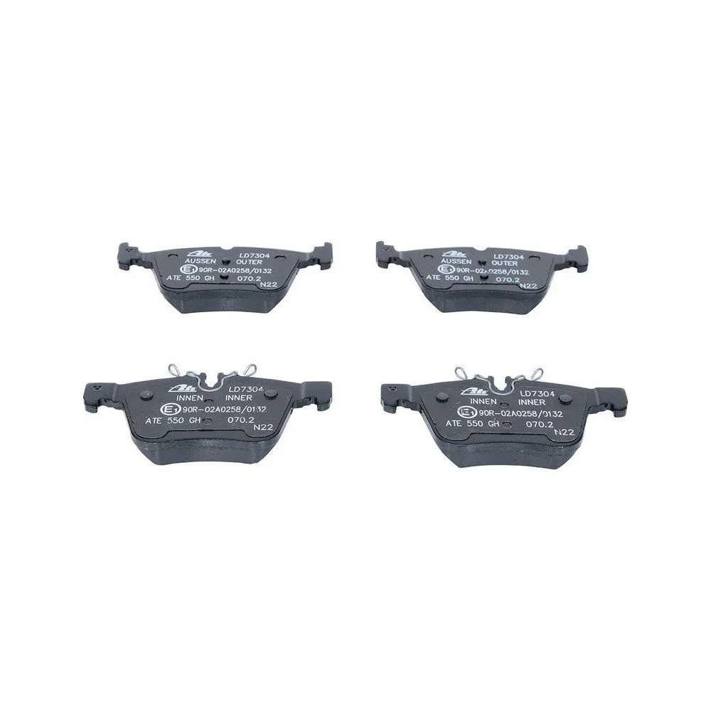 Комплект гальмівних колодок, дискове гальмо ATE Ceramic 13.0470-7304.2 для MERCEDES-BENZ, фото №1 Комплект гальмівних колодок, дискове гальмо ATE Ceramic 13.0470-7304.2 для MERCEDES-BENZ, фото №1