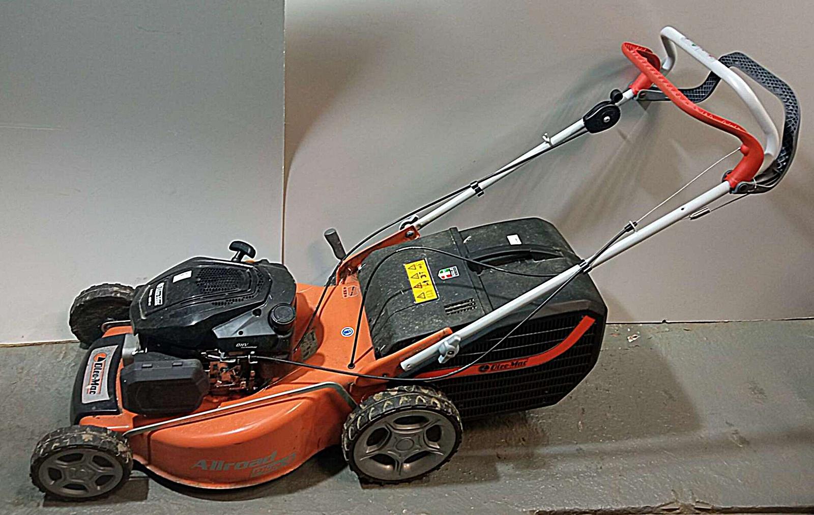 Газокосилки і триммери Oleo-Mac GV 53 ТК All Road Plus 4 Black-Orange, фото №5 Газокосилки і триммери Oleo-Mac GV 53 ТК All Road Plus 4 Black-Orange, фото №5