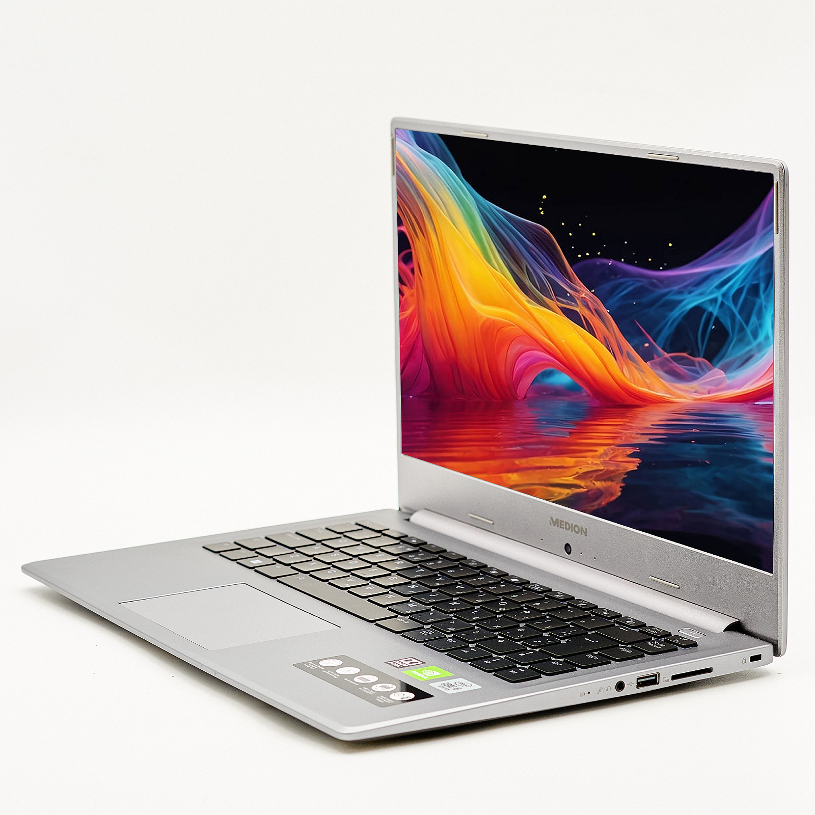 Ноутбук Medion Akoya S15447 Intel Core i5-10210U 16 ГБ RAM 512 ГБ SSD Nvidia GeForce Металлический корпус, фото №4