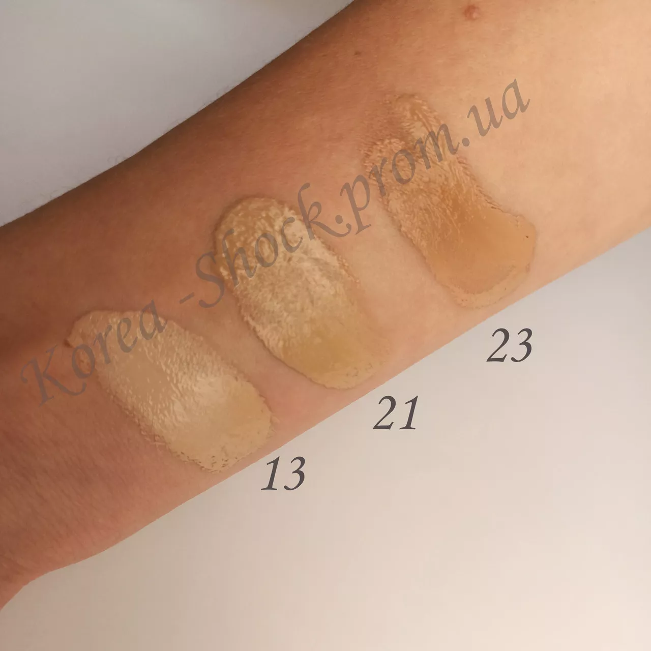 Тональный крем Enough увлажняющий с коллагеном, 21 тон Collagen Moisture Foundation SPF 15, фото №4