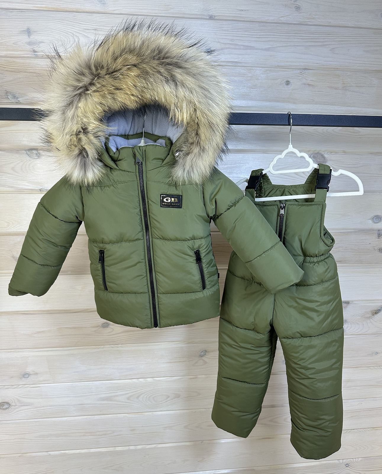 Зимовий комбінезон дитячий 86-134 р: куртка з натуральним хутром та штани хакі, фото №1 Зимовий комбінезон дитячий 86-134 р: куртка з натуральним хутром та штани хакі, фото №1