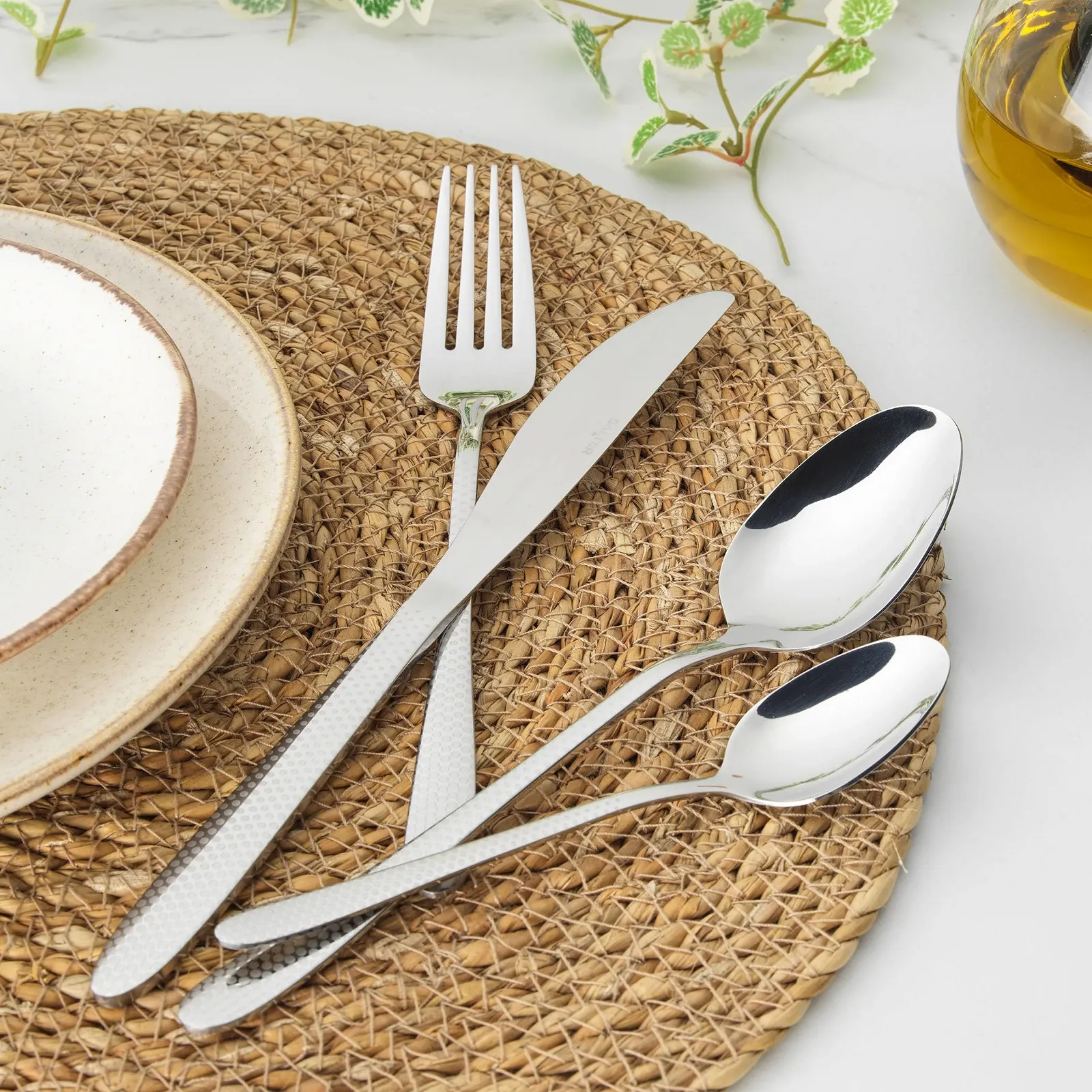 Набір столових приборів SALTER Malton 16 предметів Сріблястий, фото №4 Набір столових приборів SALTER Malton 16 предметів Сріблястий, фото №4