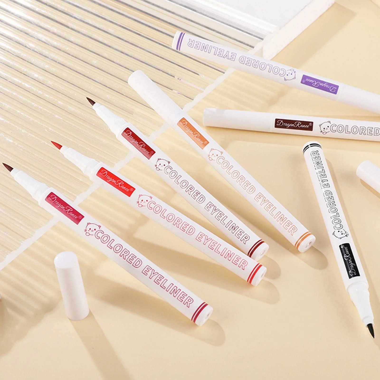 Підводка для очей рідка Liegender, фото №6 Підводка для очей рідка Liegender, фото №6