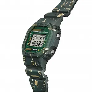 Мужские часы Quartz Casio DWE-5600CC-3ER Зеленый, Ремешок synthetic.ua - Фото 1