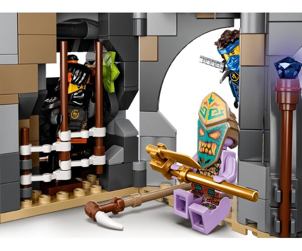 Конструктор LEGO Ninjago Деревня Хранителей 71747, фото №7
