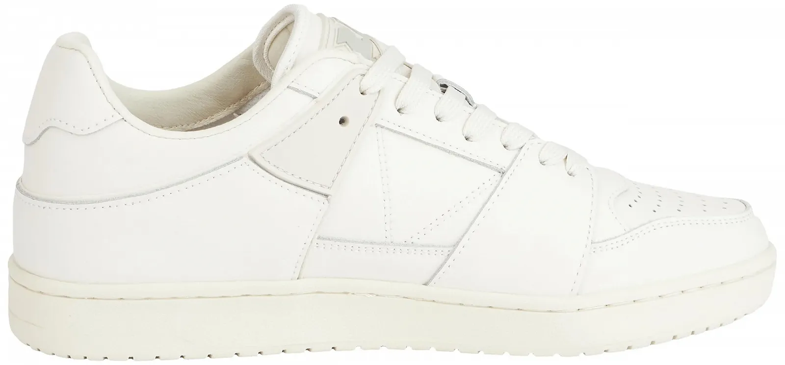 Кроссовки GUESS Sava Low, фото №4 Кроссовки GUESS Sava Low, фото №4