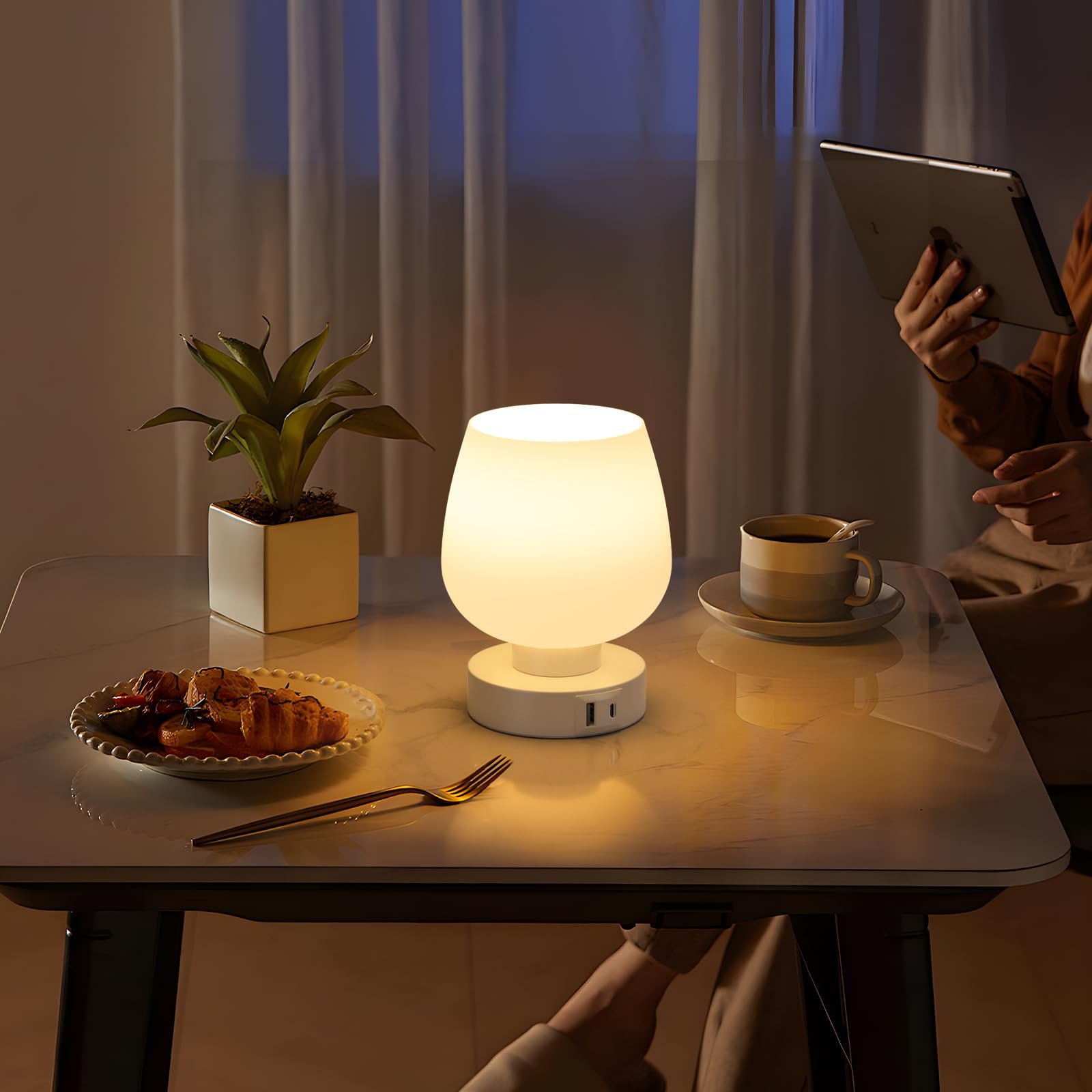 Настільна лампа PreeOtti сенсорна з регулюванням яскравості біла з роз'ємами USB A+C LED мала скляна з кабелем, фото №7