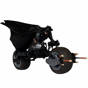 Фигурка с транспортом McFarlane DC Multiverse Бэтмен и Бэтпод 18 см - Фото 1