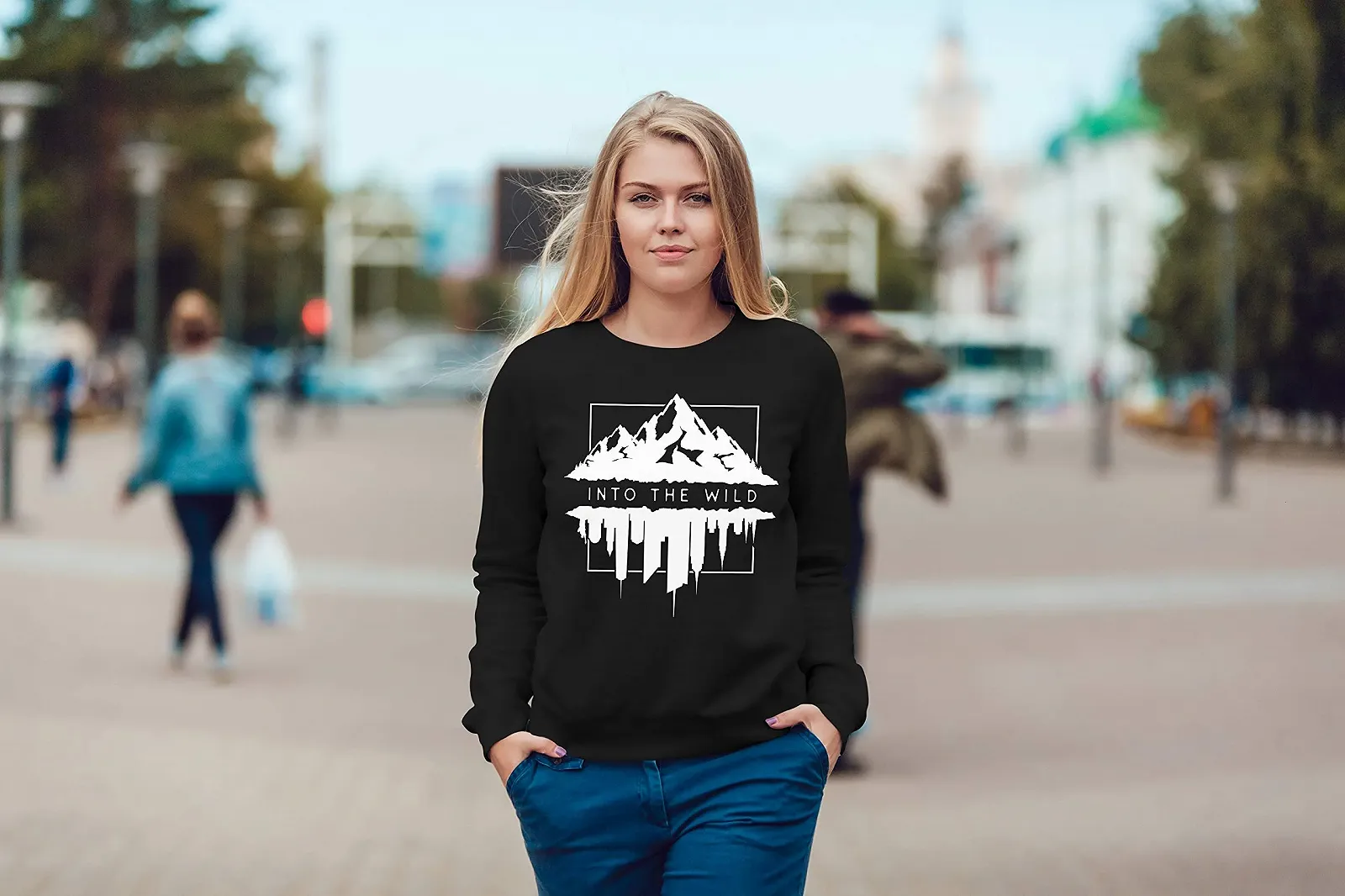 Женский свитшот Neverless Into The Wild Mountains Versus Skyline Adventure, фото №3