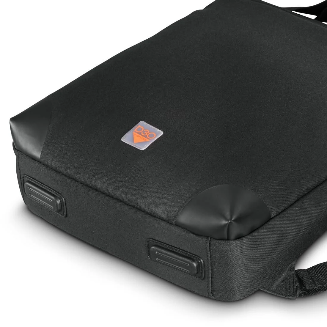 Рюкзак для ноутбука Hama Extreme Protect 16.2" протиударний Чорний, фото №3 Рюкзак для ноутбука Hama Extreme Protect 16.2" протиударний Чорний, фото №3