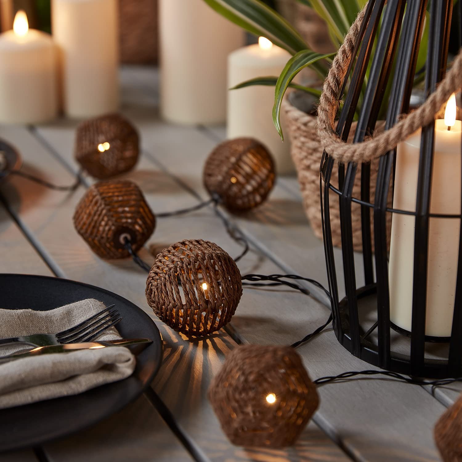 Гірлянда Lights4fun Solar Rattan Ball Lantern 10 LED теплий білий, фото №2