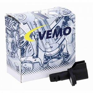 Датчик частоты вращения колеса VEMO V95-72-0155 Green Mobility Parts для VOLVO задний мост synthetic.ua - Фото 1