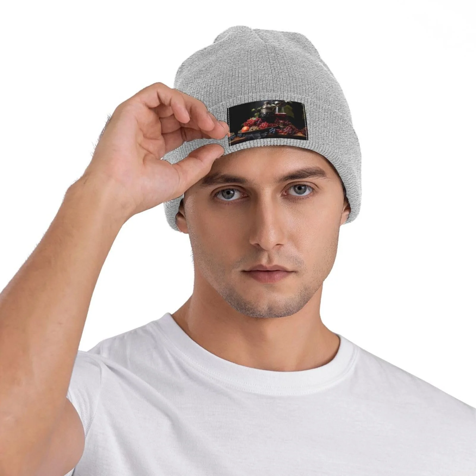 Вязаная шапка BROLEO с узором винограда и вина, фото №2