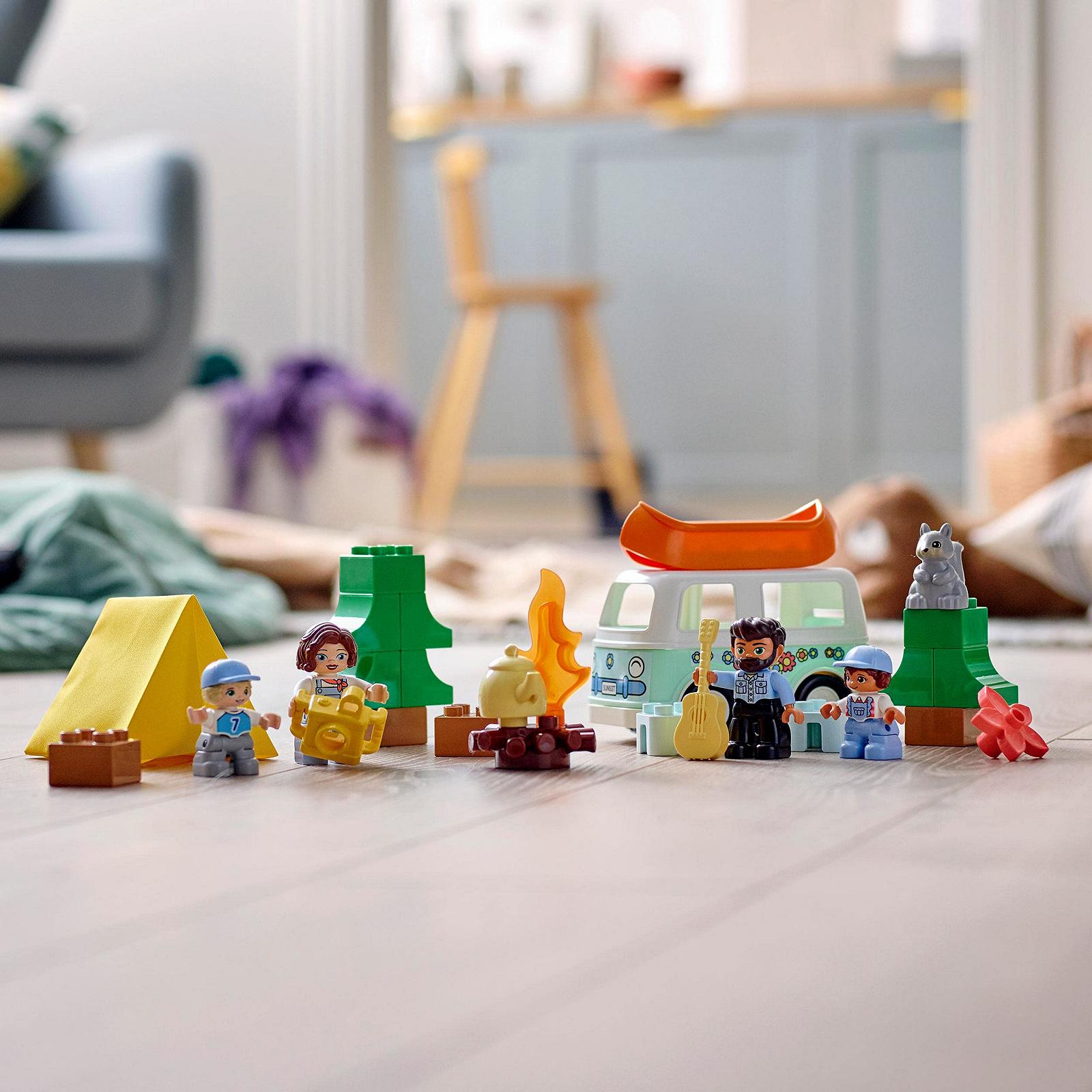 Блоки LEGO Duplo Town Family Adventure з будинком на колесах, фото №9