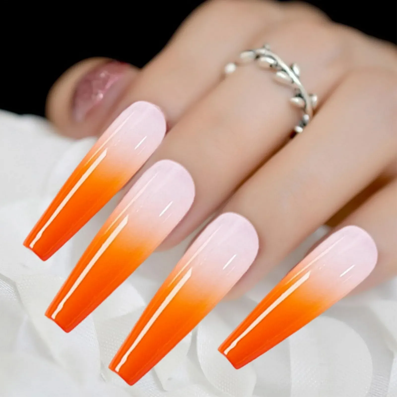 Гель Klopf Mihauuke для дизайна ногтей с градиентом, набор из 9 цветов для творческого маникюра, фото №2 Гель Klopf Mihauuke для дизайна ногтей с градиентом, набор из 9 цветов для творческого маникюра, фото №2