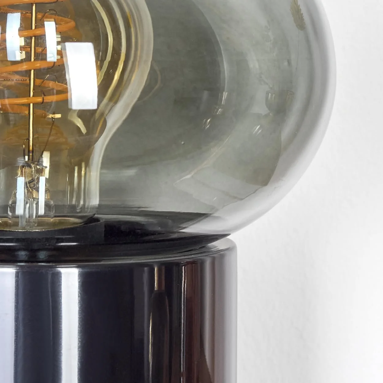 Настільна лампа Tati сучасна метал/скло ретро/вінтаж 15 см висота 22 см вимикач на кабелі 1 x E27 чорна/димчаста, фото №7