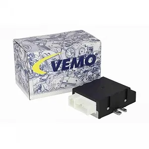 Блок управления топливным насосом VEMO V20-71-0026 BMW synthetic.ua - Фото 1