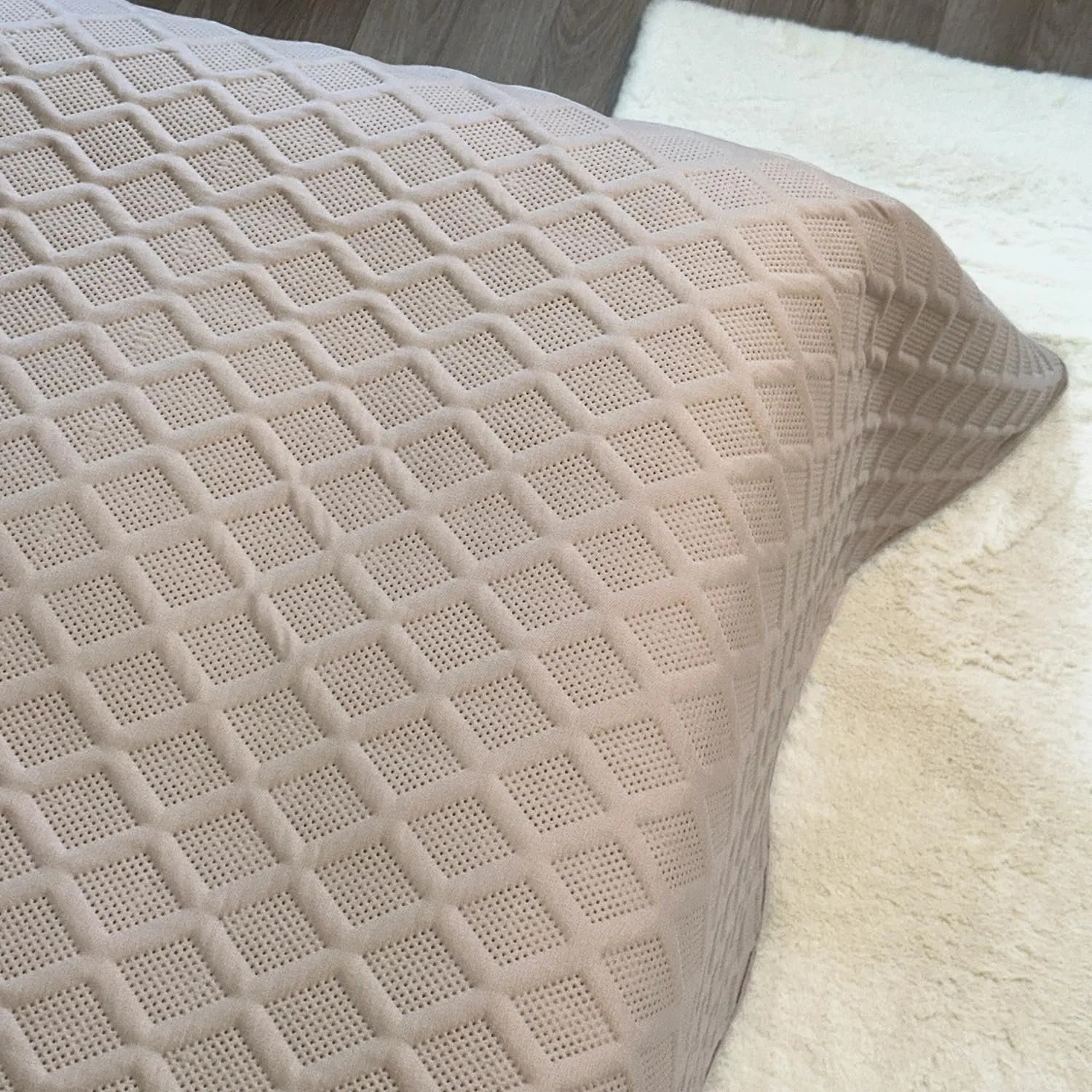 Покривало Euromat стьобане двостороннє з 2 наволочками 40 x 40 см, фото №3