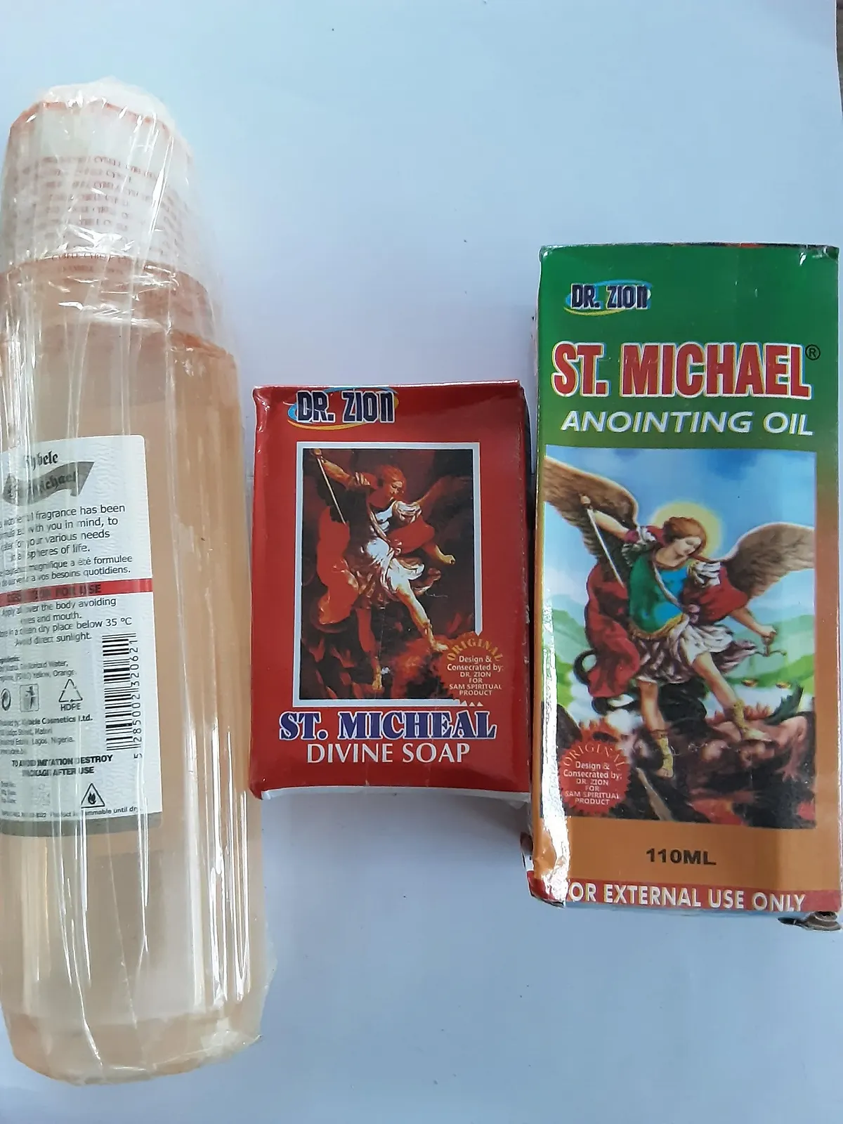 Набор Тип Trio Spirituel Holy Michael Парфюм 150 мл Мыло 100 г Мазь Масло 110 мл, фото №2 Набор Тип Trio Spirituel Holy Michael Парфюм 150 мл Мыло 100 г Мазь Масло 110 мл, фото №2