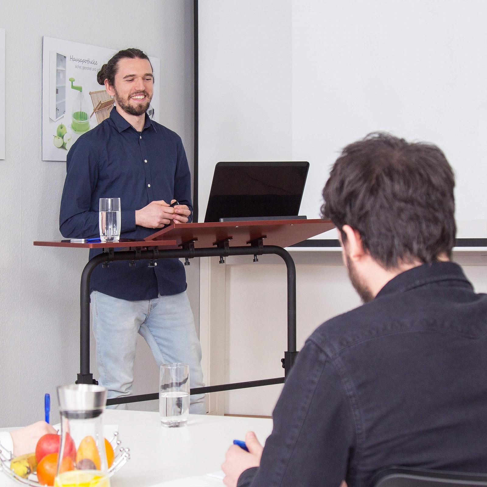 Стол для ноутбука Relaxdays Большой XXL Регулируемый по высоте Мобильный пюпитр Тормозные колеса для ноутбука Проектор для ноутбуков 2 полки, фото №2 Стол для ноутбука Relaxdays Большой XXL Регулируемый по высоте Мобильный пюпитр Тормозные колеса для ноутбука Проектор для ноутбуков 2 полки, фото №2