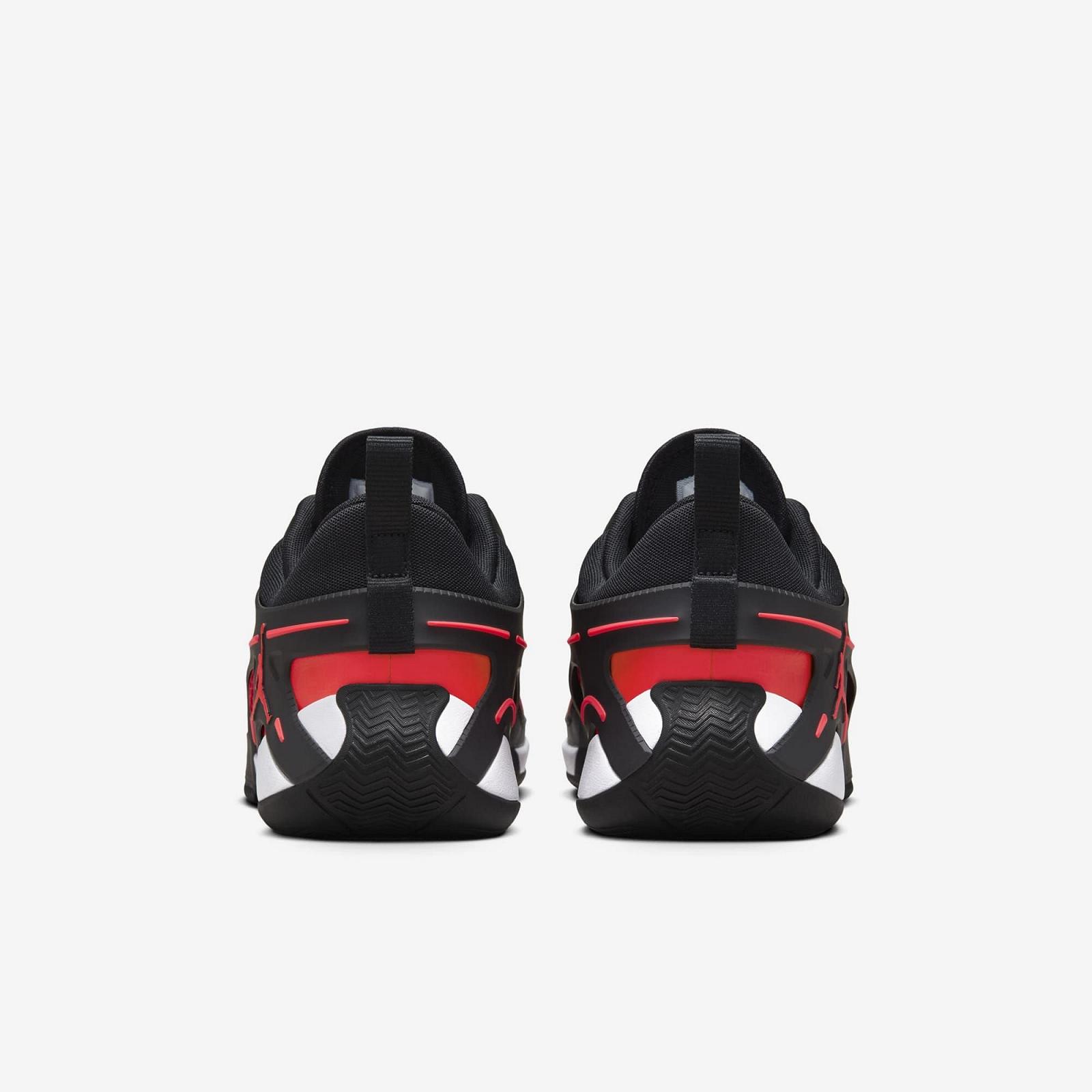 Кросівки JORDAN HEIR 46, фото №5