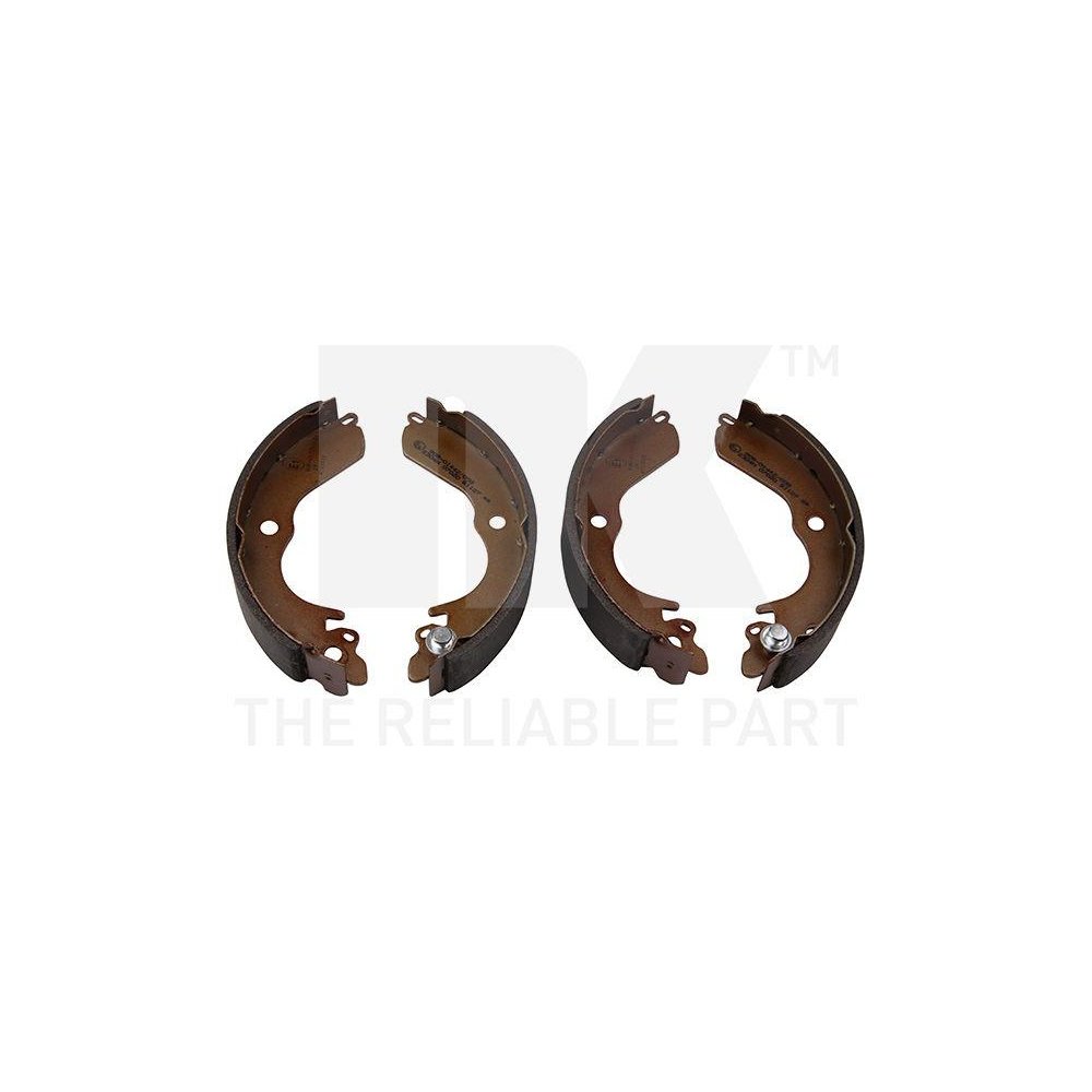 Комплект гальмівних колодок NK 2730533 для MITSUBISHI PROTON задня вісь, фото №1 Комплект гальмівних колодок NK 2730533 для MITSUBISHI PROTON задня вісь, фото №1