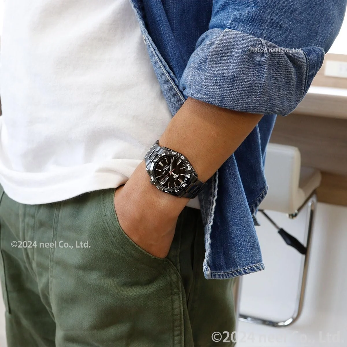 Мужские Автоматические Часы Seiko 5 SNKE03K Чёрные Нержавеющая Сталь с Чёрным Циферблатом, фото №4 Мужские Автоматические Часы Seiko 5 SNKE03K Чёрные Нержавеющая Сталь с Чёрным Циферблатом, фото №4