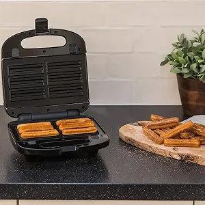 Мультимейкер Сэндвичница со съемными формами 6 в 1 Opera OP-909 на 2500 Вт ціна на synthetic.ua - Фото 1 Мультимейкер Сэндвичница со съемными формами 6 в 1 Opera OP-909 на 2500 Вт synthetic.ua - Фото 1