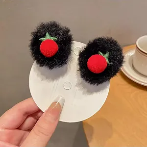 Плюшевая Заколка для Волос Мягкая Милая Фруктовая Заколка для Волос Мультяшные Аксессуары для Волос для Девочек для Густых Тонких Волос, 2 шт synthetic.ua - Фото 1