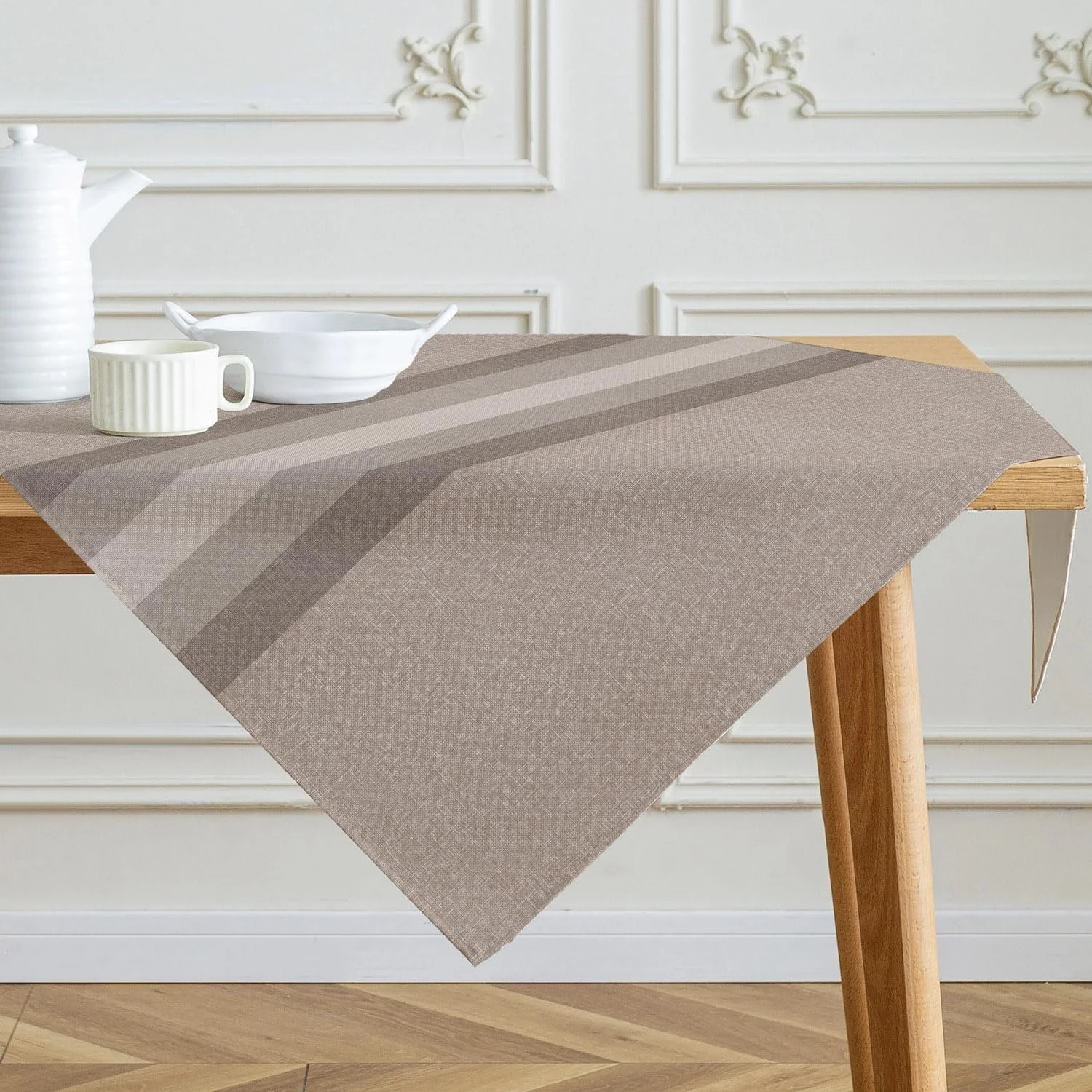 Скатертина в смужку Modern Winter Linen Vintage 85 x 85 см Beige Brown, фото №1