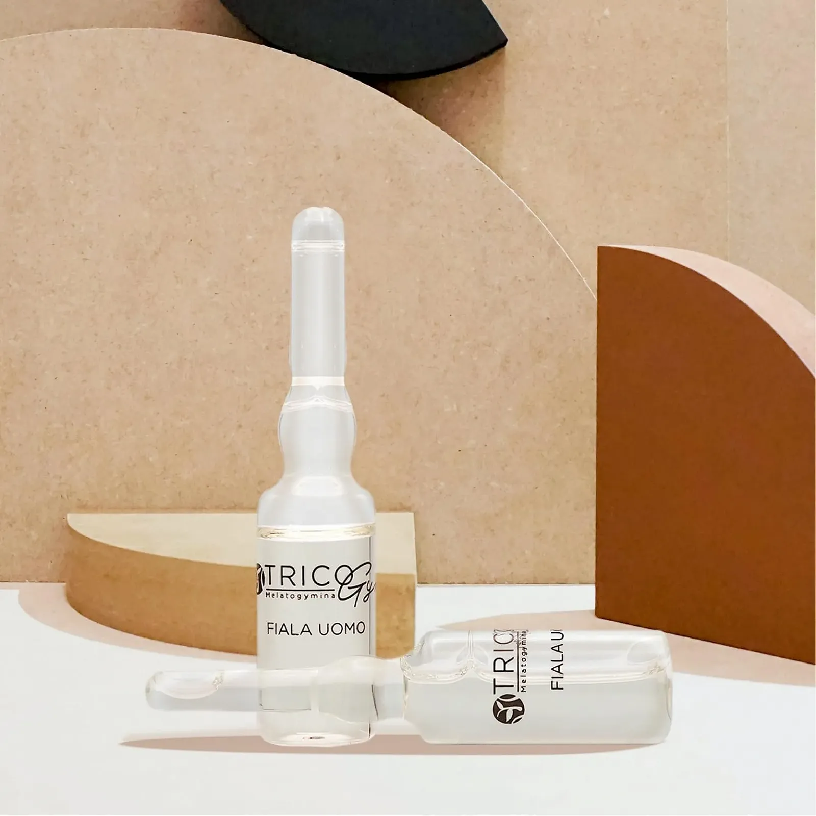 Ампули Tricogym для чоловіків проти випадіння волосся, 30 ампул по 5 мл (курс на 1 місяць) з Serenoa Repens, без парабенів SLS/SLES, фото №2