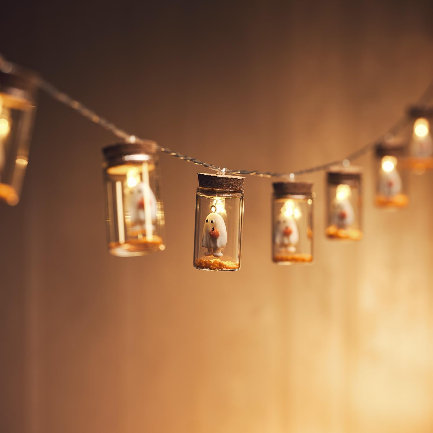Гирлянда Lights4fun Хэллоуин 10 LED Привидение в бутылке для помещения на батарейках с таймером, фото №2