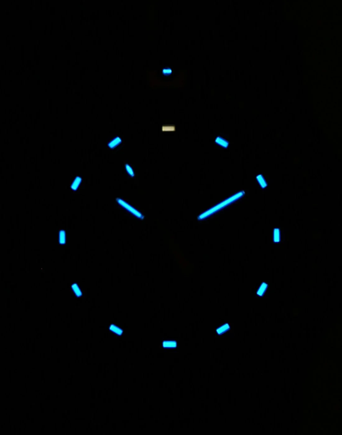 Часы кварцевые аналоговые мужские Traser 105545 черно-синие, фото №4 Часы кварцевые аналоговые мужские Traser 105545 черно-синие, фото №4