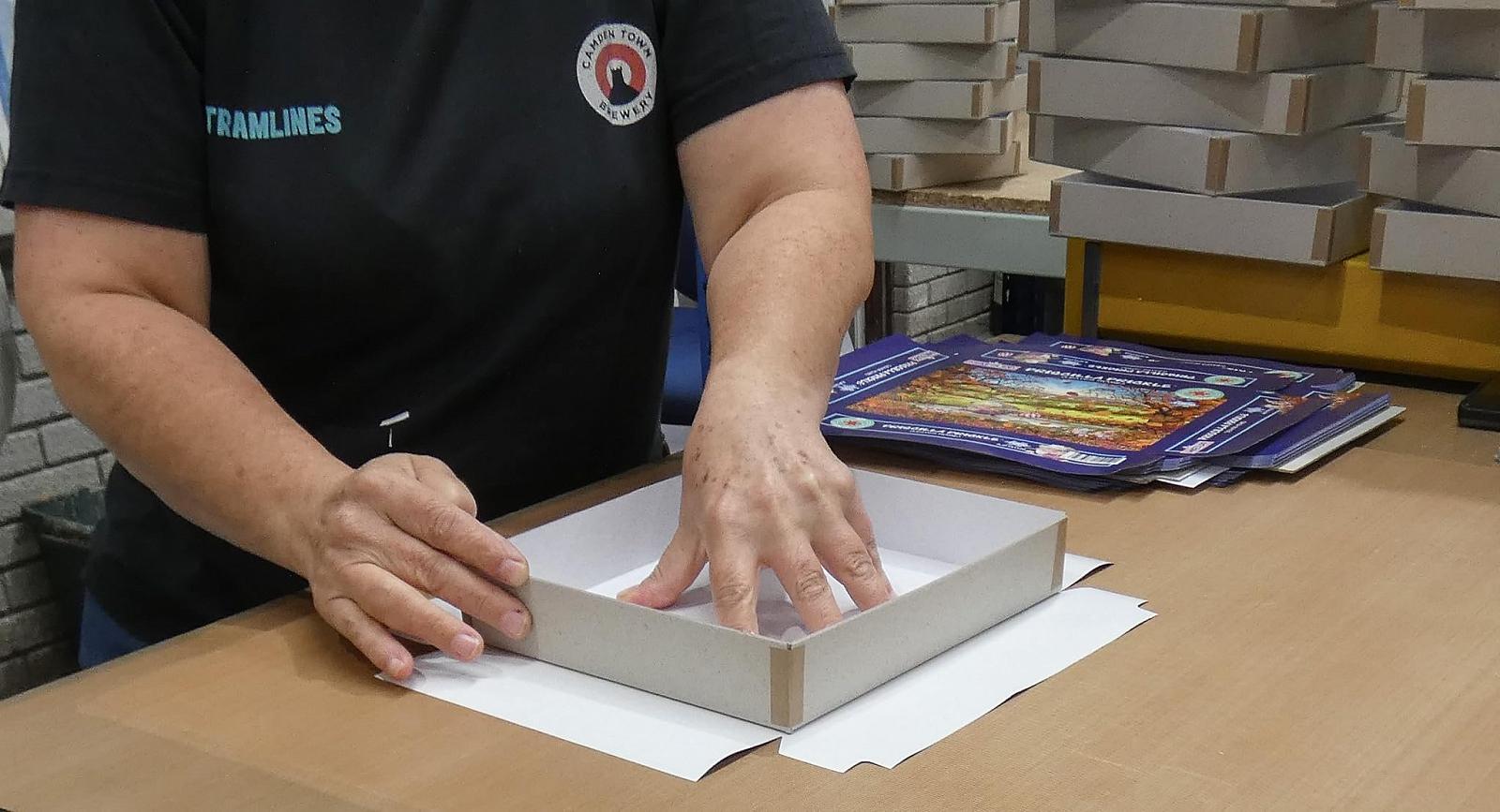 Пазл All Jigsaw Puzzles Mike Jupp Series Я люблю весілля AJP151083 1000 елементів 66 x 50 см, фото №8 Пазл All Jigsaw Puzzles Mike Jupp Series Я люблю весілля AJP151083 1000 елементів 66 x 50 см, фото №8