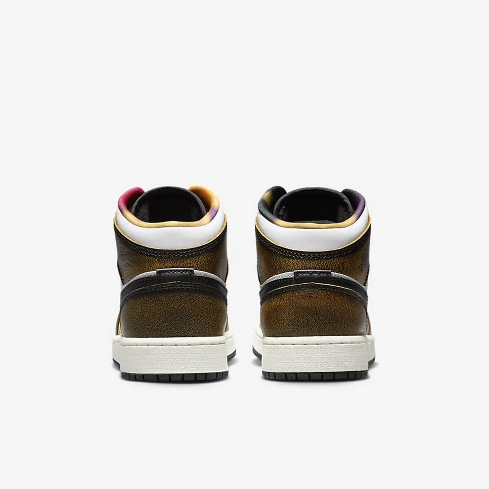 Кросівки JORDAN AIR 1 MID SE (GS) 38.5, фото №5